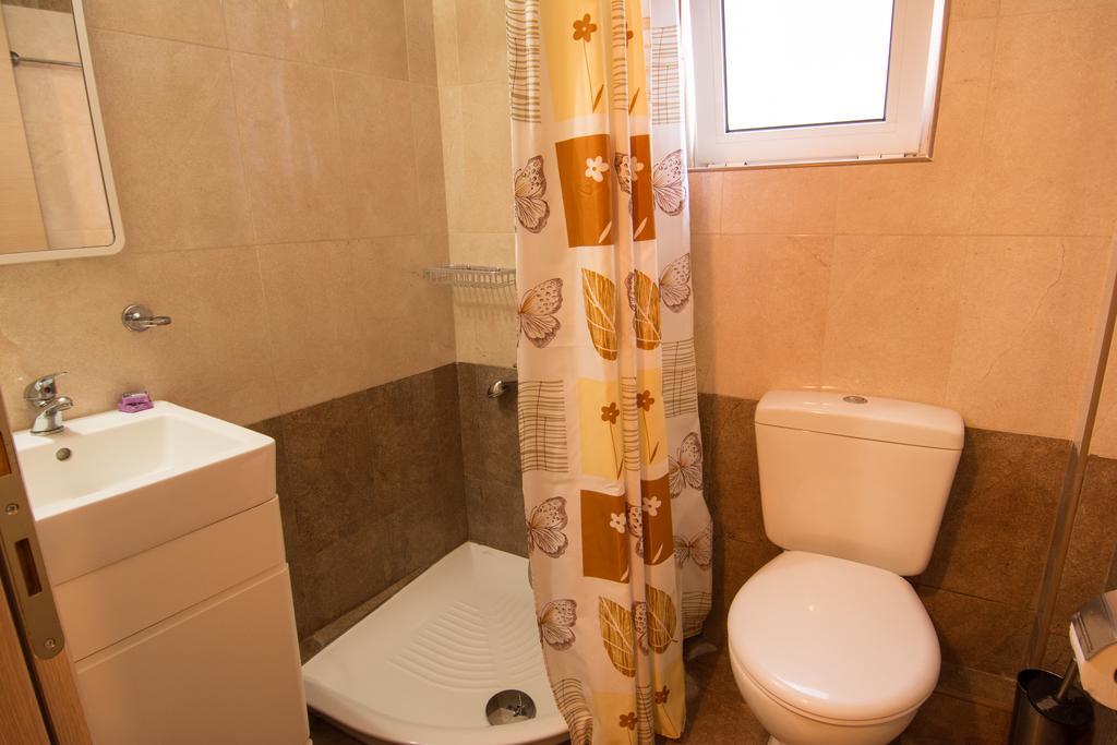 Minos Studios ハニア 部屋 写真